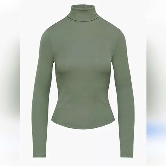 Sunday Best Sweaters - Sunday Best Freshman women's sage turtleneck size M